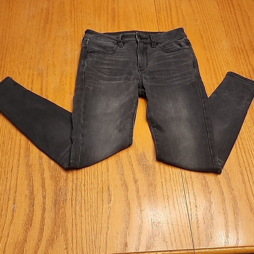 American Eagle Women's Black Skinny Jeans - Picture 14 of 14